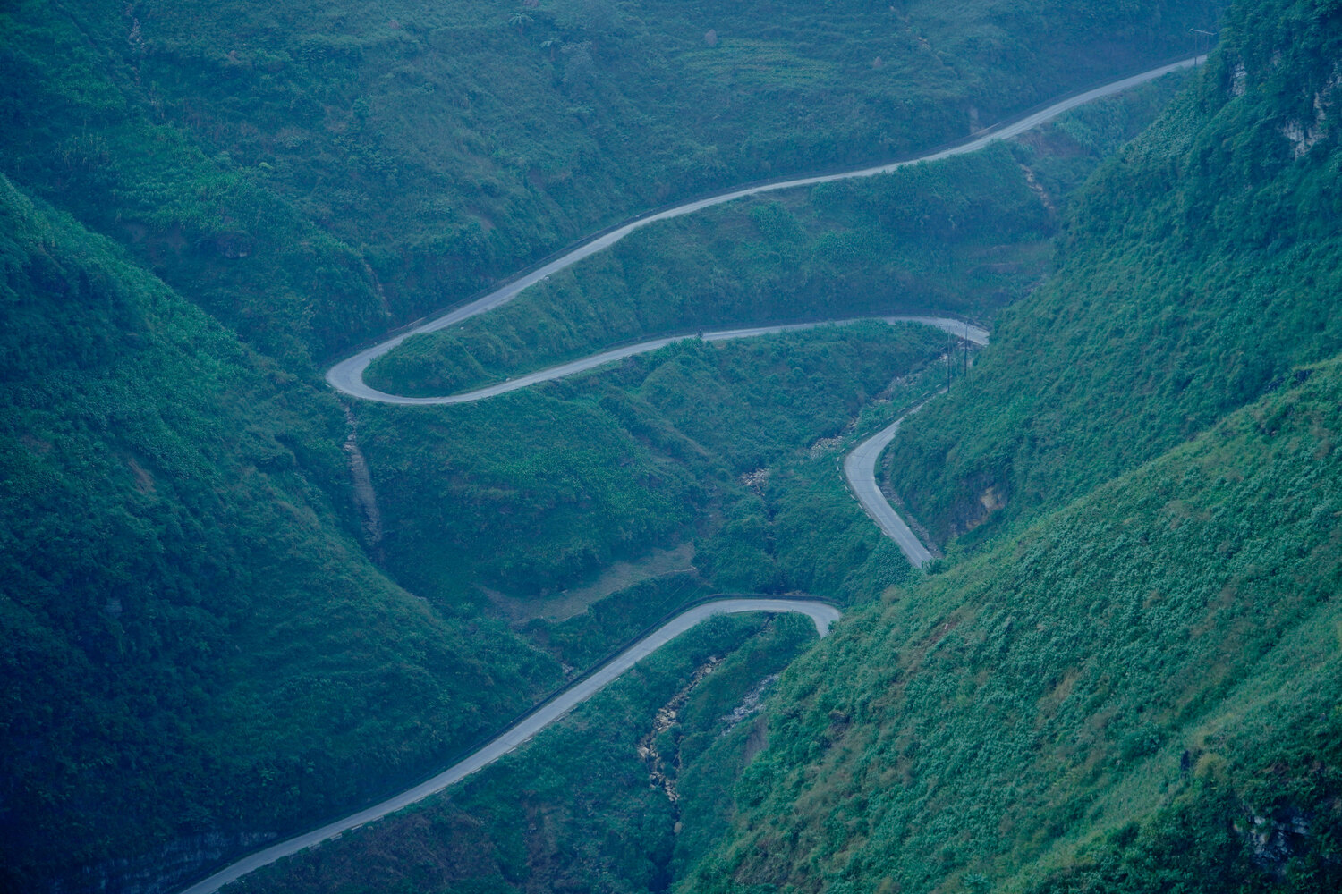 Caravan Đông Bắc: Nội Bài - Phú Thọ - Tuyên Quang - Hà Giang - Cao Bằng - Lạng Sơn - Nội Bài