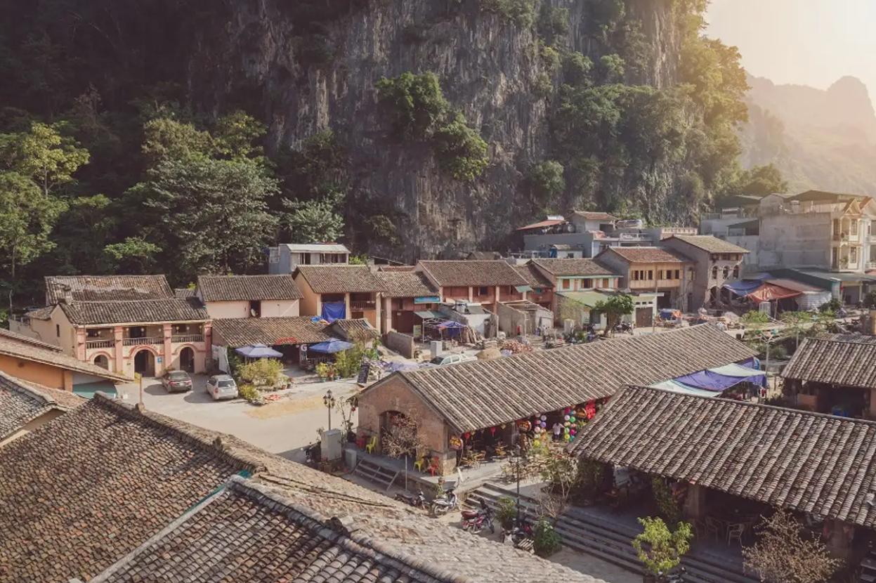 Caravan Đông Bắc: Nội Bài - Phú Thọ - Tuyên Quang - Hà Giang - Cao Bằng - Lạng Sơn - Nội Bài