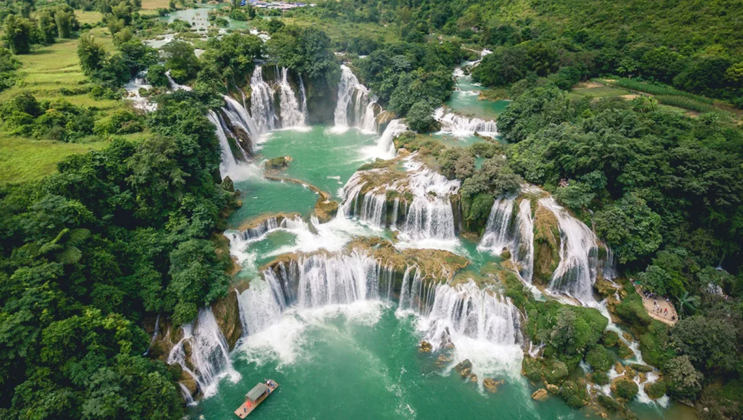 Caravan Đông Bắc: Nội Bài - Phú Thọ - Tuyên Quang - Hà Giang - Cao Bằng - Lạng Sơn - Nội Bài