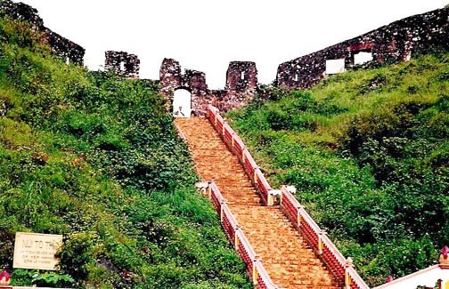 Caravan Đông Bắc: Nội Bài - Phú Thọ - Tuyên Quang - Hà Giang - Cao Bằng - Lạng Sơn - Nội Bài