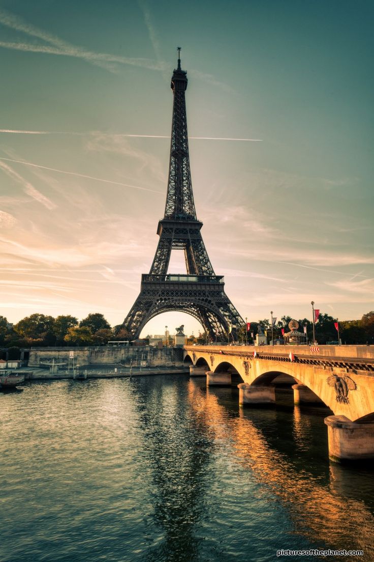 Caravan châu Âu cổ kính: Pháp - Thụy Sĩ - Ý (Paris - Geneva - Vaud - Bern - Interlaken - Lucerne - Zurich - Como - Milan)