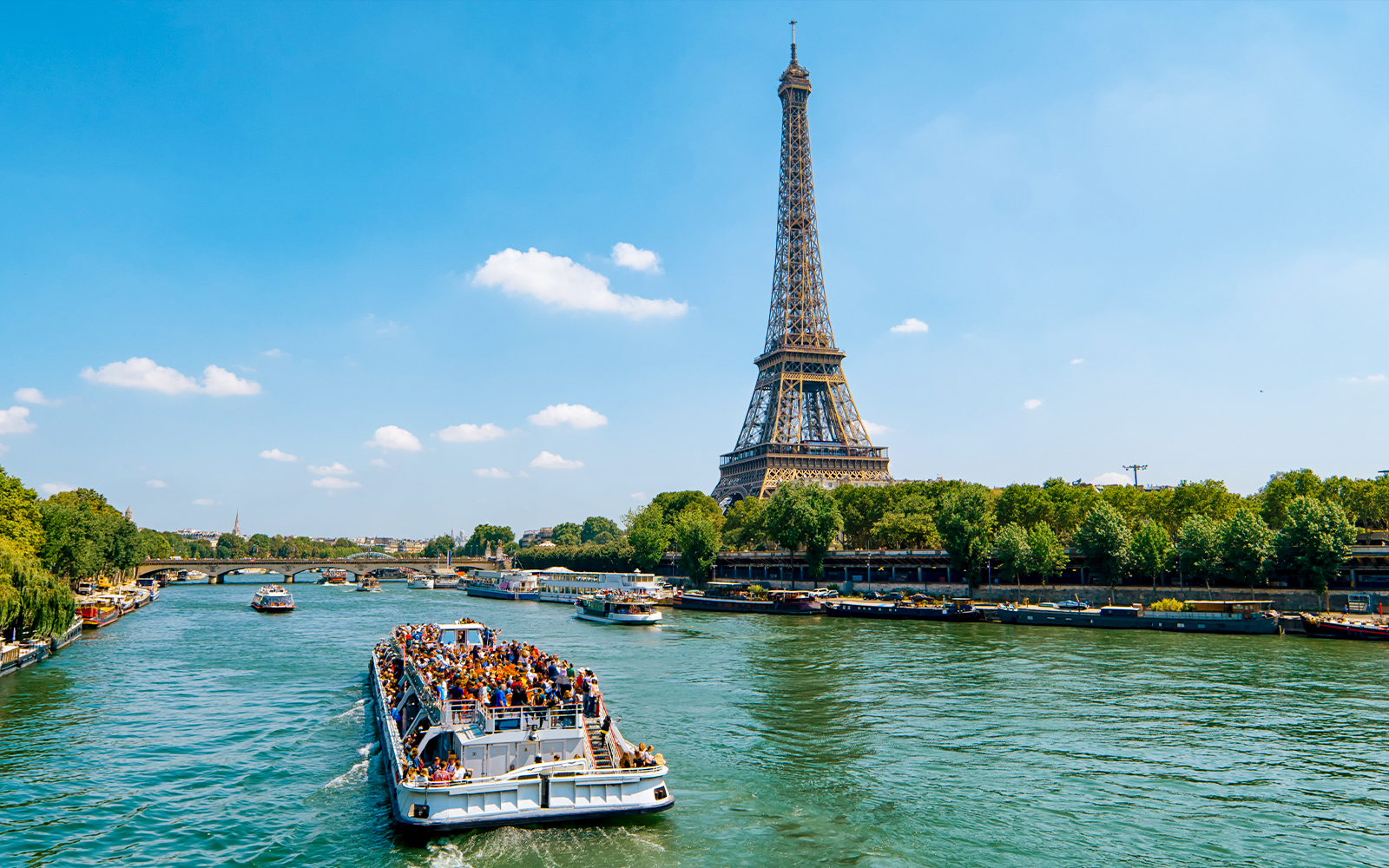 Caravan châu Âu cổ kính: Pháp - Thụy Sĩ - Ý (Paris - Geneva - Vaud - Bern - Interlaken - Lucerne - Zurich - Como - Milan)