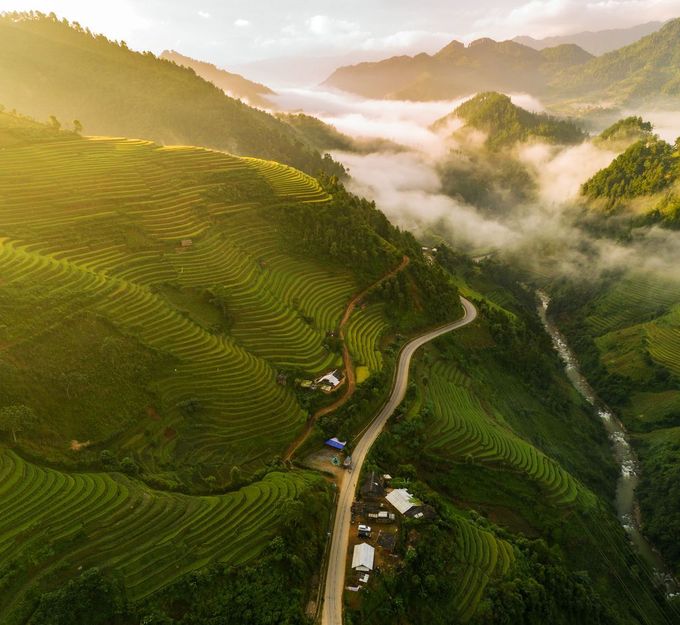 Caravan Tây Bắc mùa lúa chín: Pù Luông - Hòa Bình - Mù Cang Chải - La Pán Tẩn - Tà Xùa