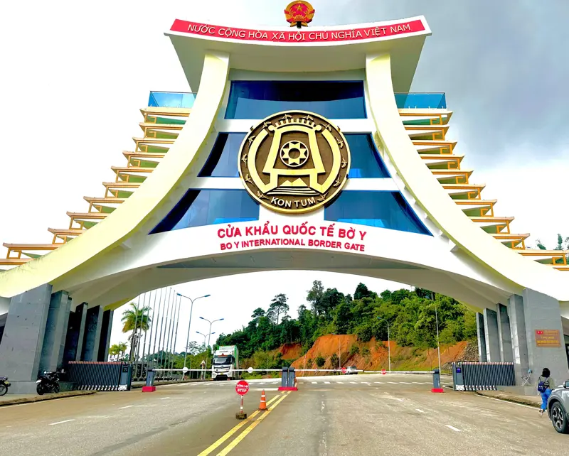 Một Hành Trình Hai Quốc Gia | Tây Nguyên - Nam Lào: Caravan Pleiku - Kon Tum - Bờ Y - Pakse - Attapue - Măng Đen