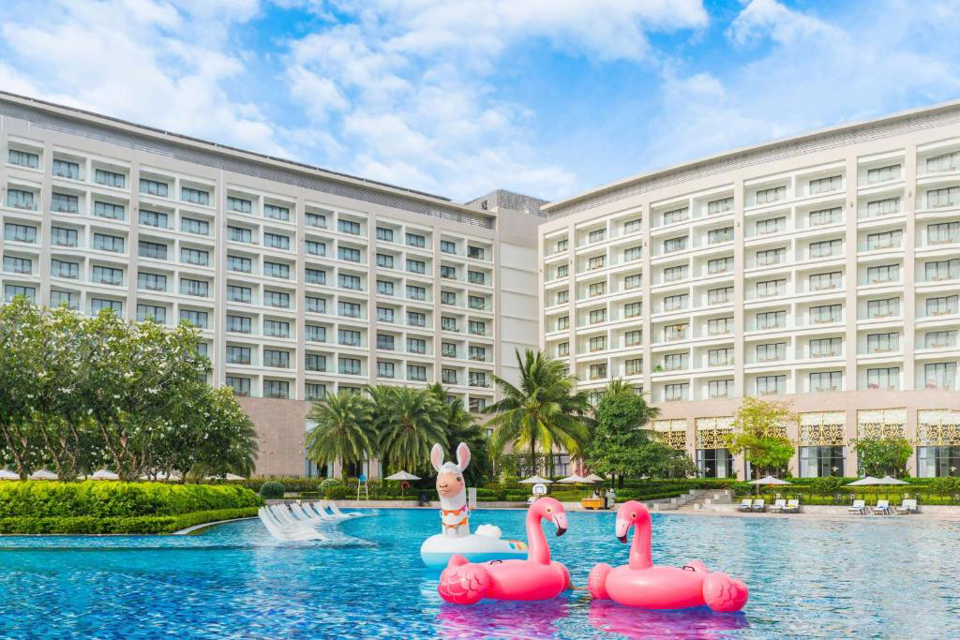 Phú Quốc 3N2Đ: Combo vé máy bay Vietravel Airlines TPHCM – Phú Quốc + 2 đêm Khách sạn Wyndham Grand 5 sao (Đã bao gồm ăn sáng)